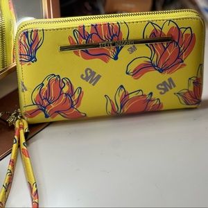 Steve Madden wallet yellow